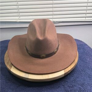 Bailey Tombstone 100 Percent Wool (Size 7 1/4)